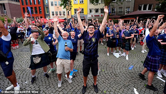 Great support is expected in Cologne and the city authorities estimate that there will be more than 60,000 fans.