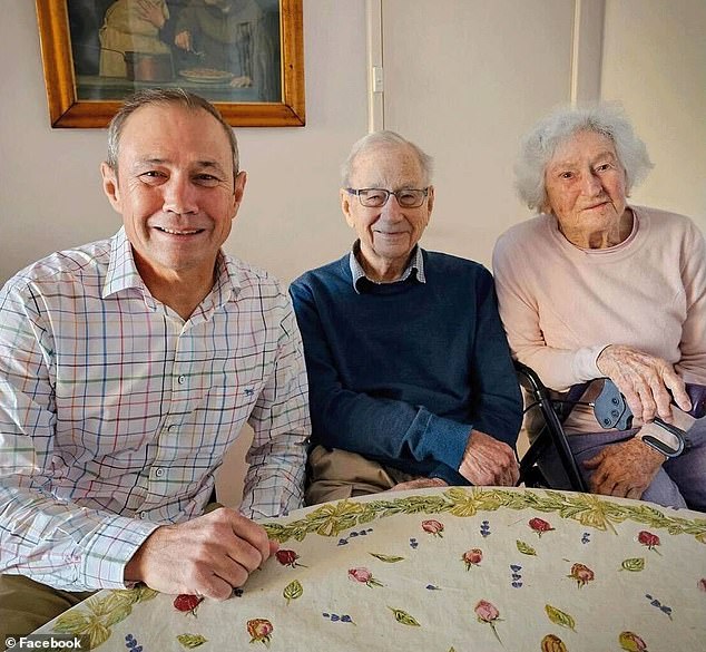 He also thanked those who expressed their condolences to the Cook family, especially his father Hugh Cook (pictured center), who was married to Lynette (left) for seven decades.