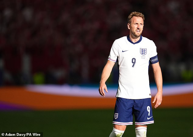 Toney urged Kane (pictured) not to listen to those who criticized him, adding that he was sure the England captain 