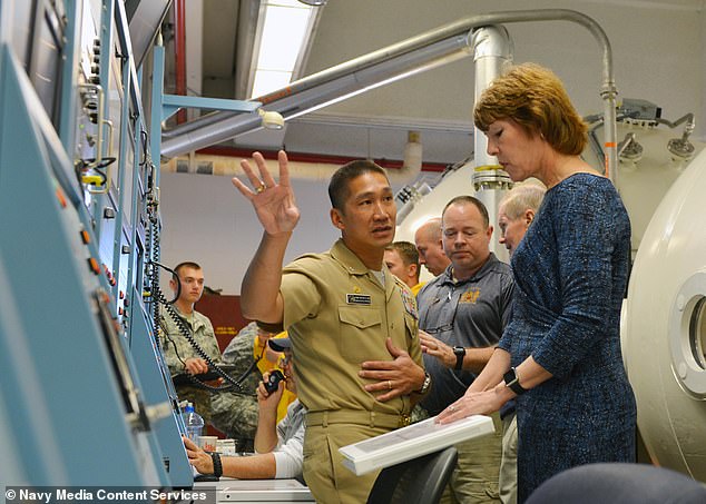 The US Naval Submarine Museum summarized Cao's experience in 2021, using this photo, when he was head of the J3X branch at the Pentagon, shortly before his retirement.