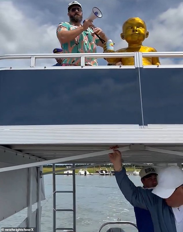 Jason sported a yacht captain's cap while hosting his annual charity event on Ocean Drive.