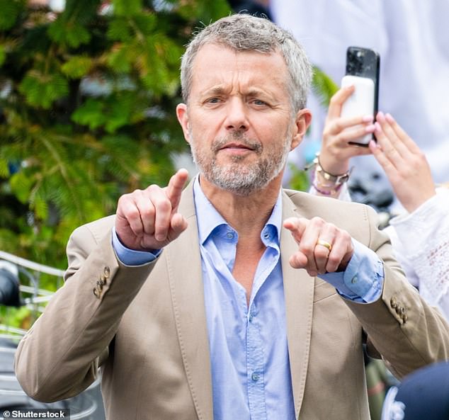 King Frederick, a father of four, opted for a smart-casual look with a beige jacket paired with a blue shirt.