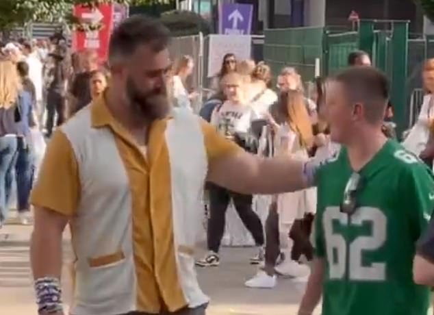 Former Eagles center Jason Kelce praised the NFL's huge fan base in London