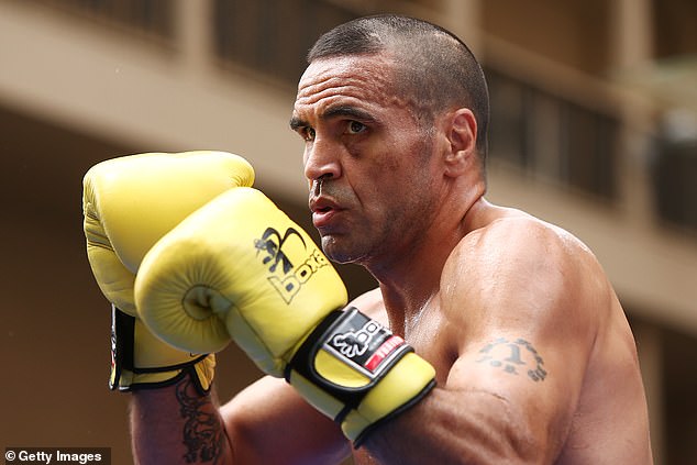 Former boxing champion believes anthem turns Australians off