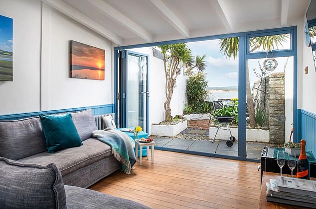 A cottage in Appledore rented out as an Airbnb for £271 per night