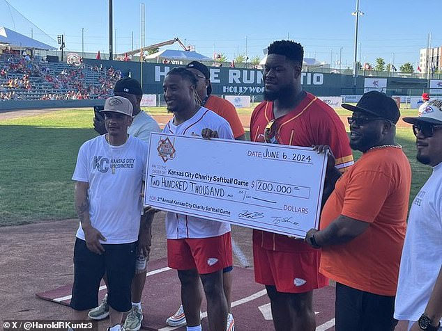 Chiefs stars Justin Reid and Trey Smith continued their softball charity event on Thursday.