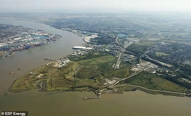 The site consists of the former Swanscombe Cement Works, which closed in 1994.