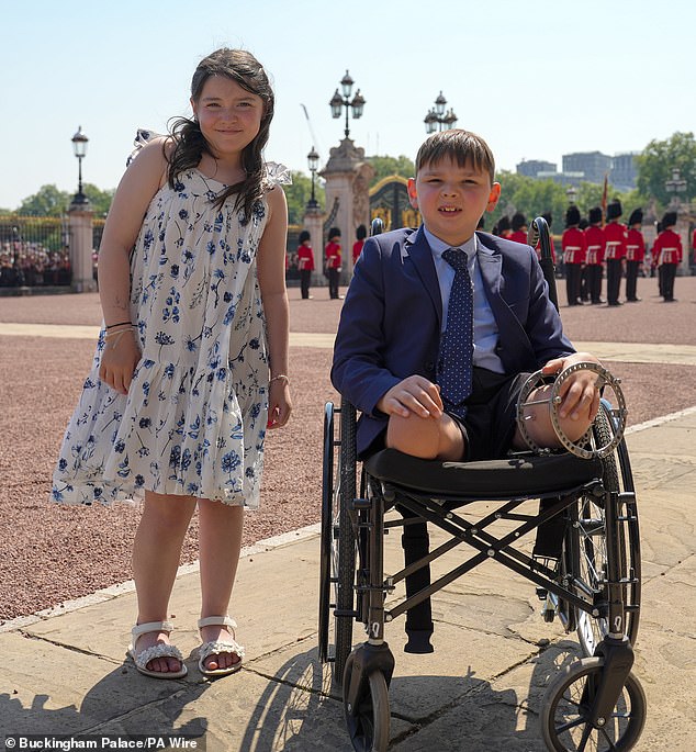 Tony and Lyla O'Donovan watched the changing of the guard before attending the private tea party.