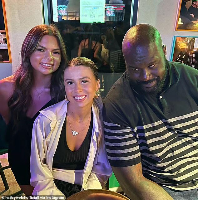 1719869401 55 NBA legend Shaquille ONeal hangs out with Hawk Tuah girl