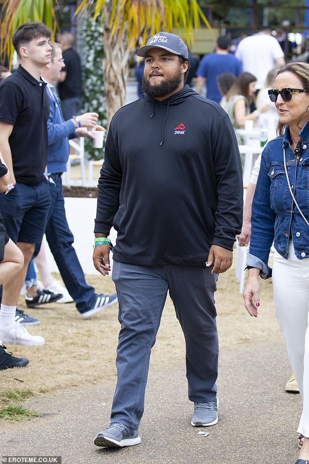 Connor was spotted enjoying Kings of Leon at BST Hyde Park with a woman, presumably Tom Cruise's PR, Amanda Lundberg.