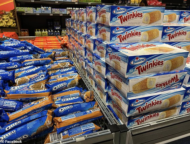 There were also Oreos and Twinkies in the center 'Special Buys' aisle.