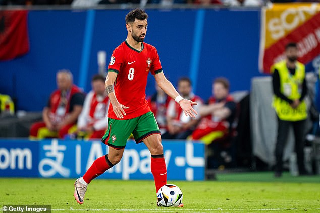 Bruno Fernandes, however, scored less and was taken out of the tie after 68 minutes.