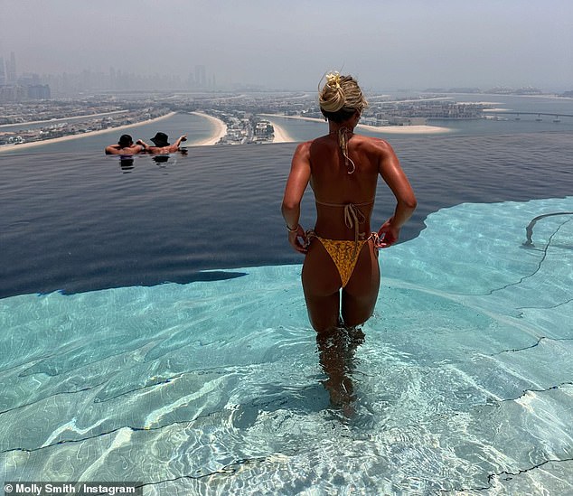 The reality show alum then shared a series of jaw-dropping photos, giving followers a glimpse of her stylish stay at Club 22 Dubai.