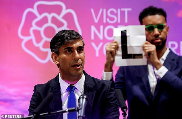 This morning, Omilana mocked Rishi Sunak with a loser sign as the former prime minister won his Northallerton seat (file image)