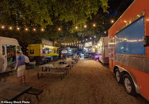 Rainey Street (above) is a vibrant area of ​​Austin known for its nightlife and bars, food stalls, and restaurants. Lady Bird Lake is about 1.8 miles or a 35-minute walk from the street. There are no cameras around the lake.