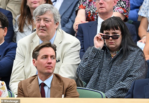 The American actress, who divides her time between London, New York and Connecticut, watched the action on Centre Court at the All England Lawn Tennis and Croquet Club.