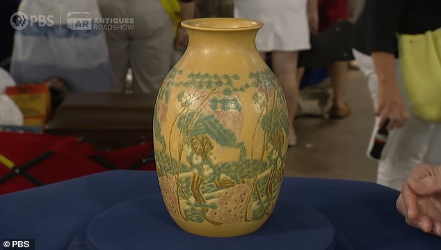 The appraiser praised the design of the vase, which features 