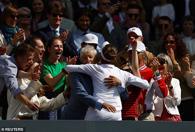 Krejcikova celebrated with her family and called him 