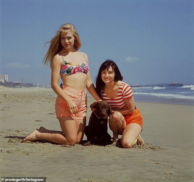 The What I Like About You star, 52, took to Instagram to share throwback photos of the two stars and a lengthy message as she mourns Shannen's death.