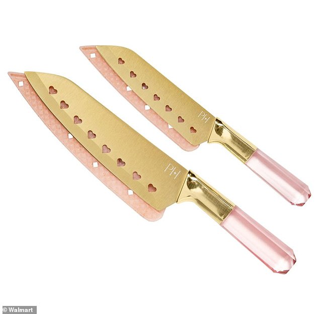 Walmart customers have left positive and negative comments about the knives Kathleen purchased. One shopper admitted that she has 