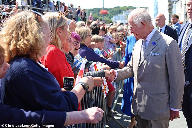 With the sun gods smiling upon them today, the King and Queen spent time greeting those who had come to welcome them to Channel Island.