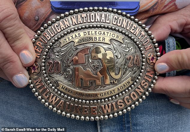 The belt buckle designed for the Texas delegation to commemorate the convention.