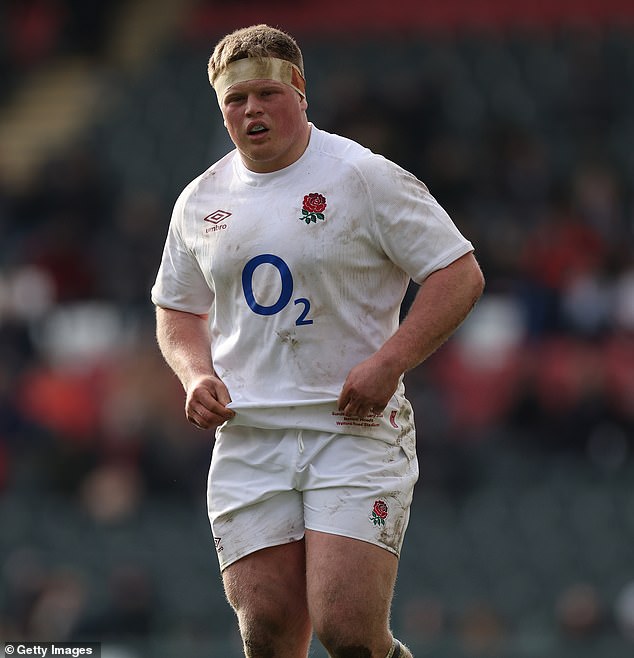 Fin Baxter's 22-year-old performance against Portugal for England 'A' helped convince Steve Borthwick to select him for the senior team and he excelled on the tour to New Zealand.