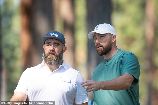 Last weekend, Travis was spotted alongside his brother Jason Kelce playing in a golf tournament.