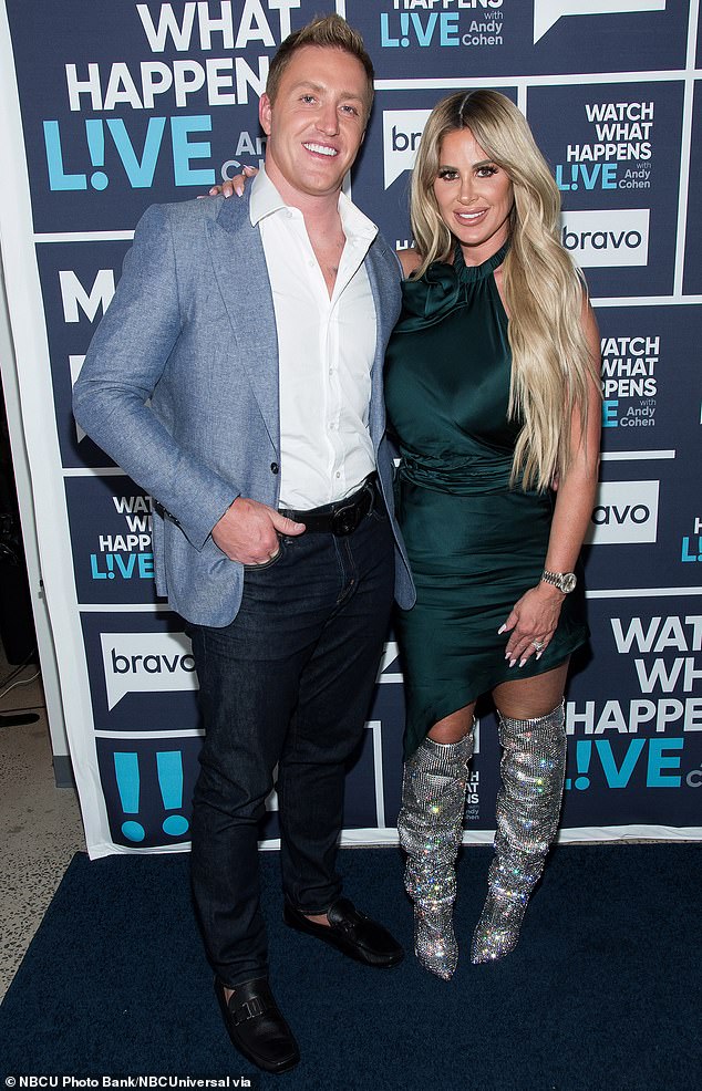 In the trailer, Kim told her co-stars about the end of her marriage to Kroy Biermann, whom she married in 2011.