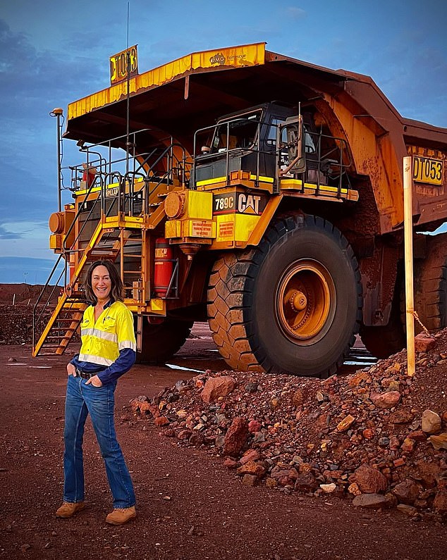 Kerry works as a FIFO worker at Fortescue's Cloudbreak Mine in WA's Pilbara region, where she drives trucks.