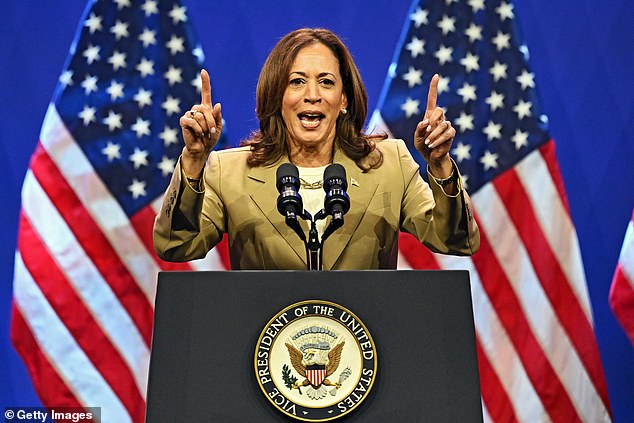 Following her announcement, Kamala Harris announced that she would run for the Democratic presidential nomination.