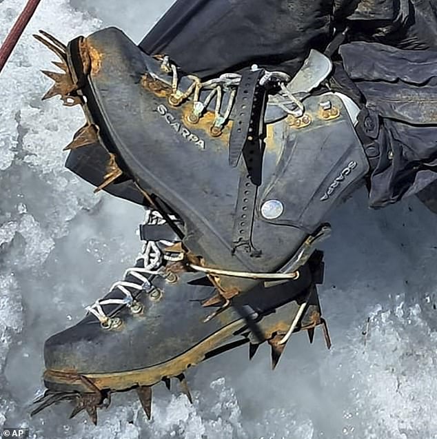 Stampfl's body was frozen in a fetal position and his clothing, harness and boots had been well preserved by the ice and frigid temperatures.