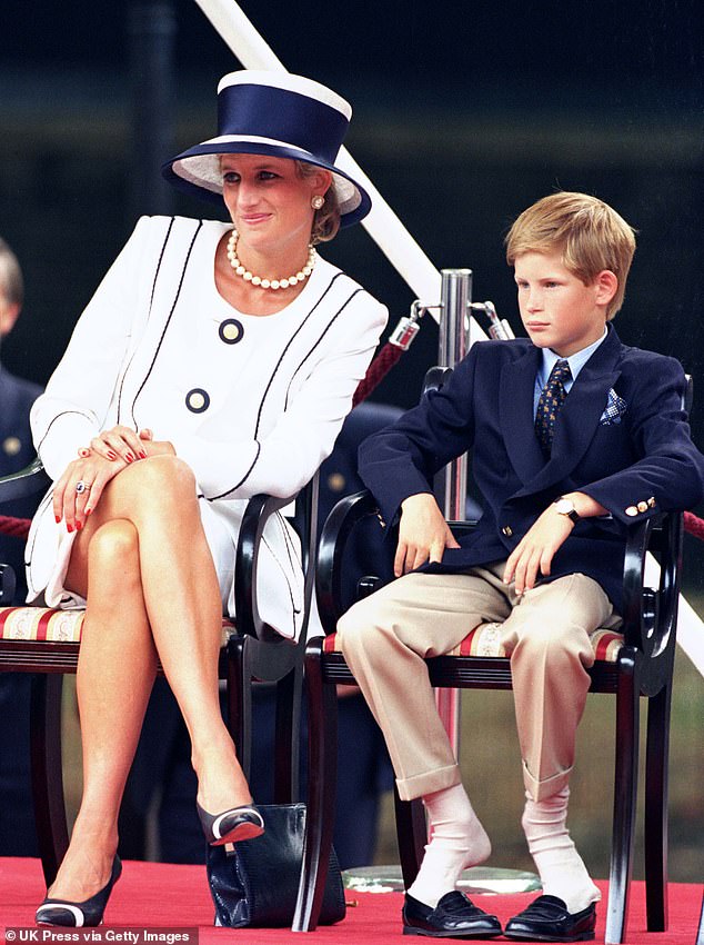 Prince Harry put on a sweet display in a navy suit jacket alongside the late Diana, Princess of Wales, in August 1995.