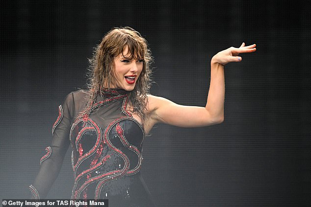 She later changed into her black Reputation snake suit as she displayed great confidence on stage.