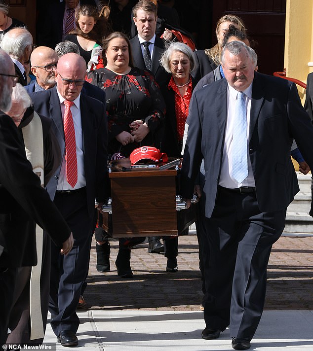 1721883312 551 David Morrow funeral Football greats gather to bid farewell to