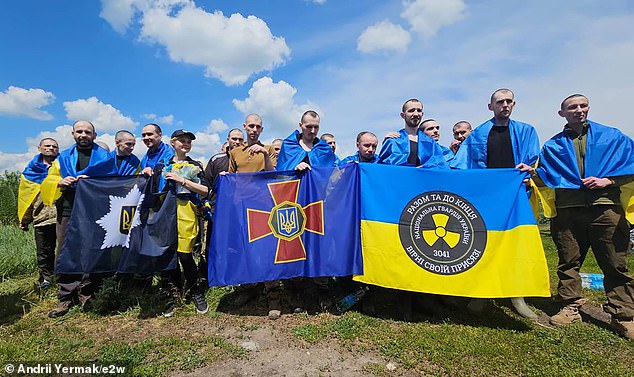 According to estimates, Russia is holding more than 10,000 prisoners of war, and not all of them are military personnel. Pictured: Ukrainian prisoners of war after their release in Russia