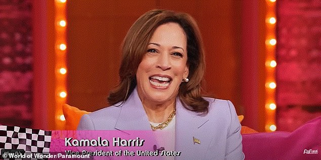 1721935580 374 Kamala Harris divides the internet over her embarrassing appearance on