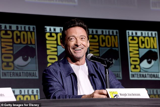 He was joined by Jackman, who sported a white T-shirt, blue jacket and blue pants for the event.