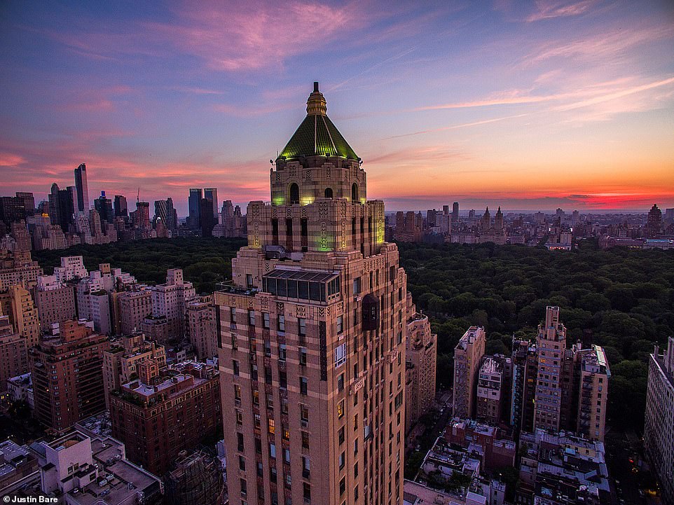 Every American president since Truman has visited The Carlyle, as have the late Princess Diana, Prince William and Catherine, Princess of Wales, and stars including Jeff Goldblum, Noami Campbell and George Clooney adore it – the latter three even appeared in a 2018 film about the property called ‘Always At The Carlyle’.