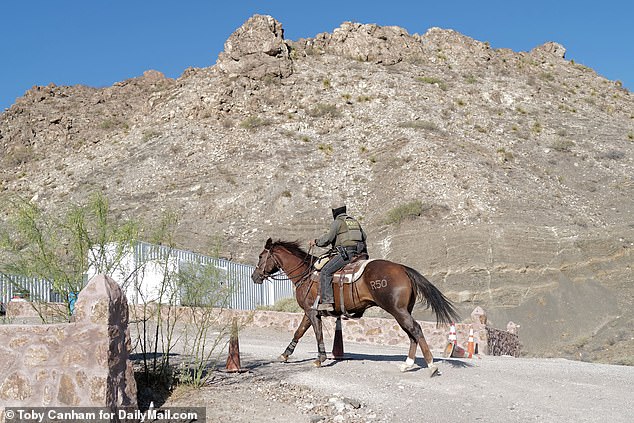 Border Patrol agents venture into the trails of Monte Cristo Rey to try to round up a group of illegal immigrants