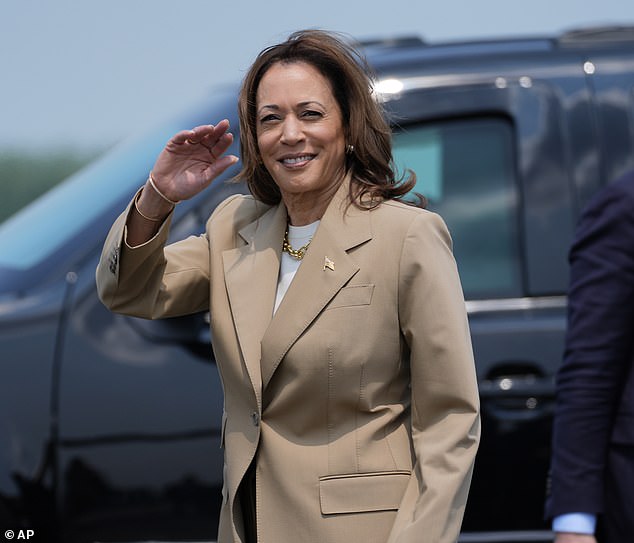 1722115420 531 Democratic vice presidential nominee Pete Buttigieg reveals what Kamala Harris