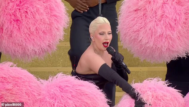 On Friday night, the singer performed a version of Mon Truc En Plumes on a staircase along the River Seine.