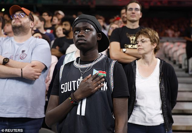 South Sudanese fan confused during another national anthem