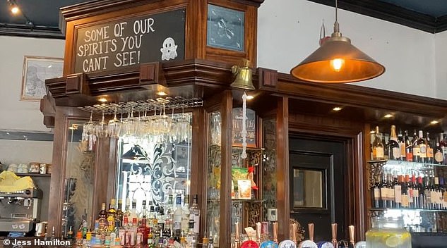 Beneath the Morpeth Arms are the remaining cells of the old Millbank Prison. The pub is supposedly haunted by a former prisoner who died underground.