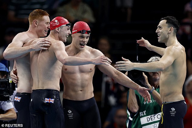 1722373817 605 Team GB win GOLD in mens 4x200m freestyle relay as