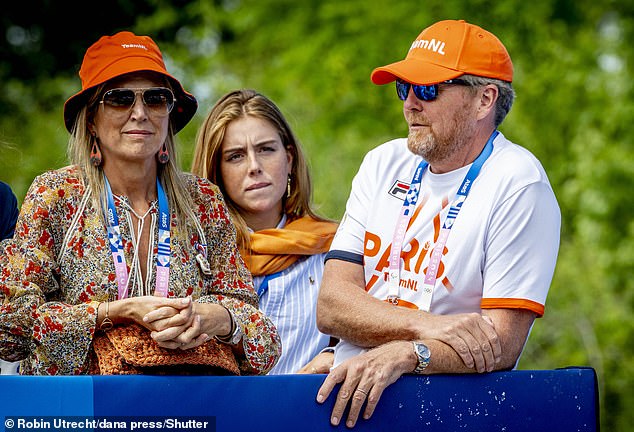 Máxima smiled as she and Willem-Alexander discussed the race alongside their daughter, Princess Alexia.