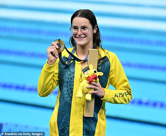 Despite not being able to compete at the Games, Seebohm showed her support for Kaylee McKeown, who was thrilled by her big win in taking home gold in the women's 100m backstroke.