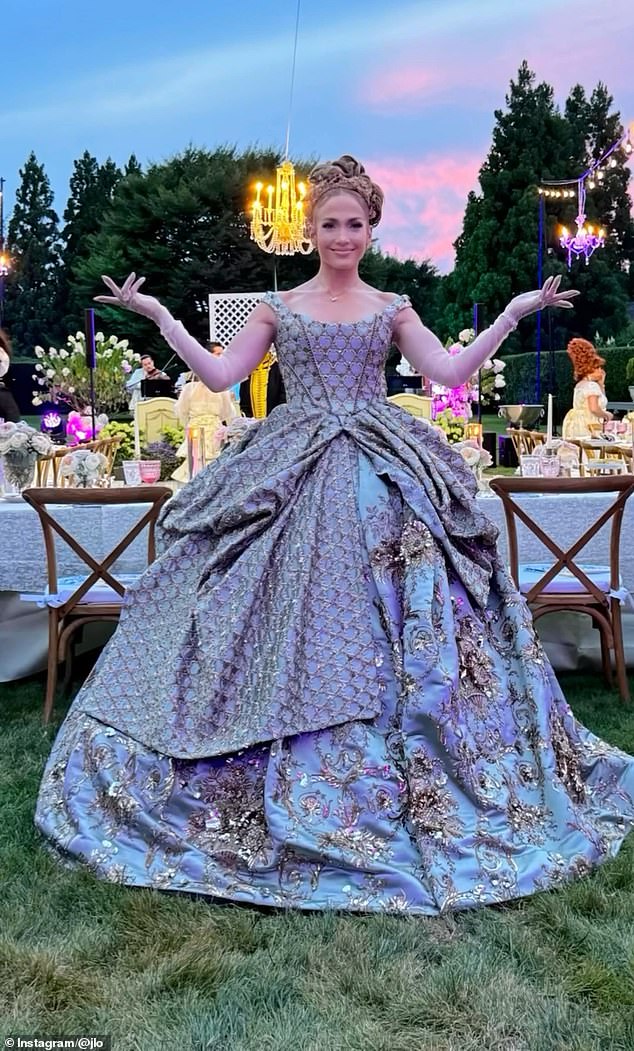 To celebrate her milestone birthday, Lopez hosted an early royal-themed birthday party in the Hamptons, New York, over the weekend, which Affleck was unable to attend.