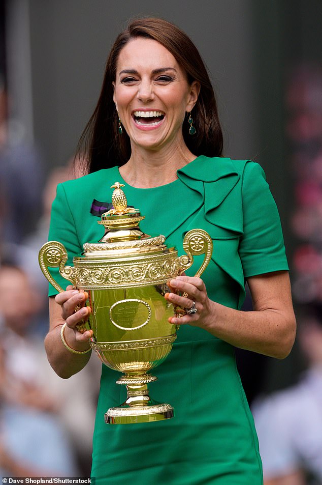 Princess Catherine of Wales prepares to present the men's singles trophy last year