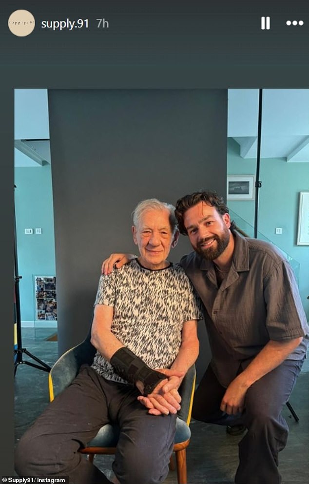 Sir Ian had his hair cut at Supply 91 salon in London and posed for a photo. He is still wearing a wrist brace as he continues his recovery.